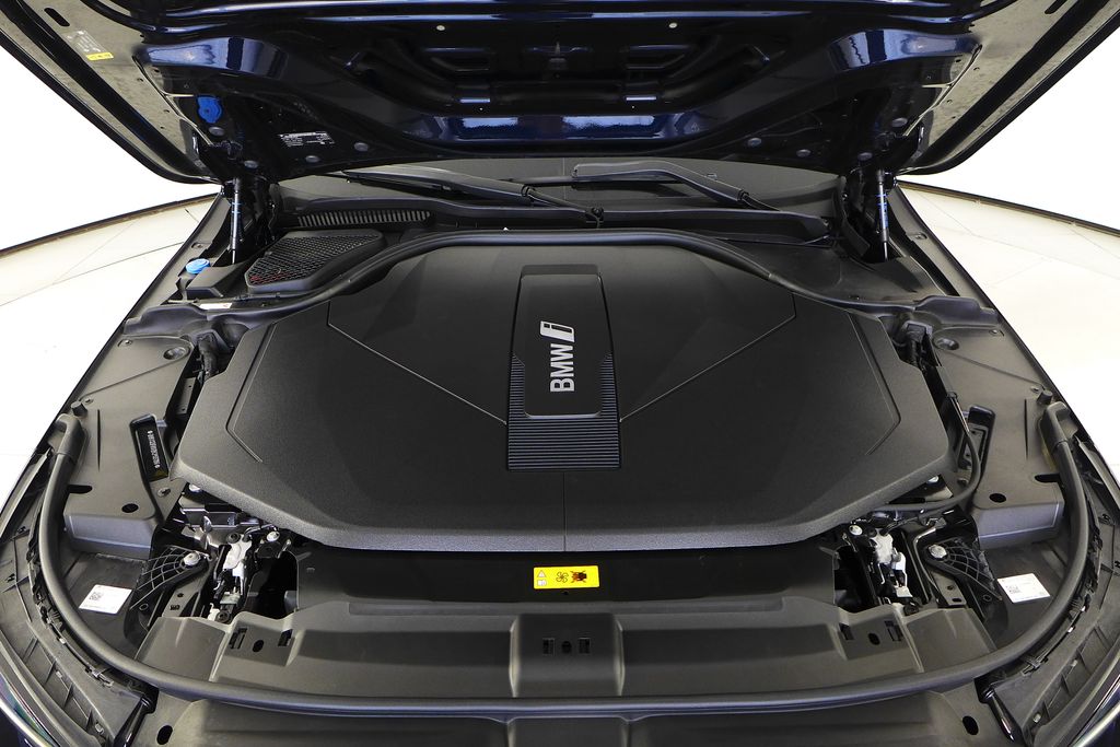 Thumbnail: 2024 BMW i5 - 6