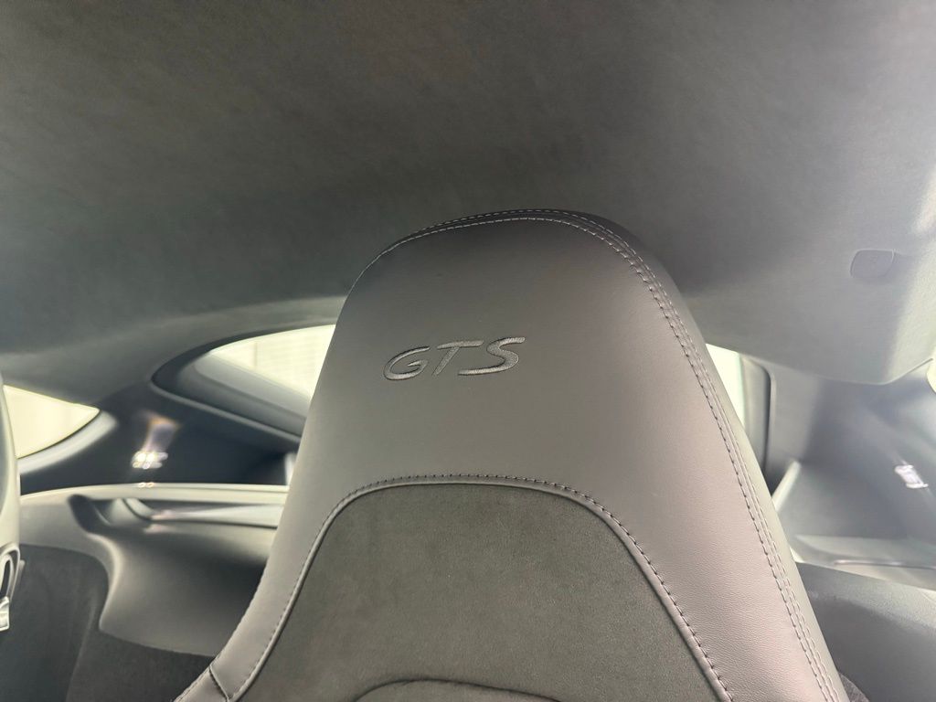 Thumbnail: 2023 Porsche 718 Cayman - 29