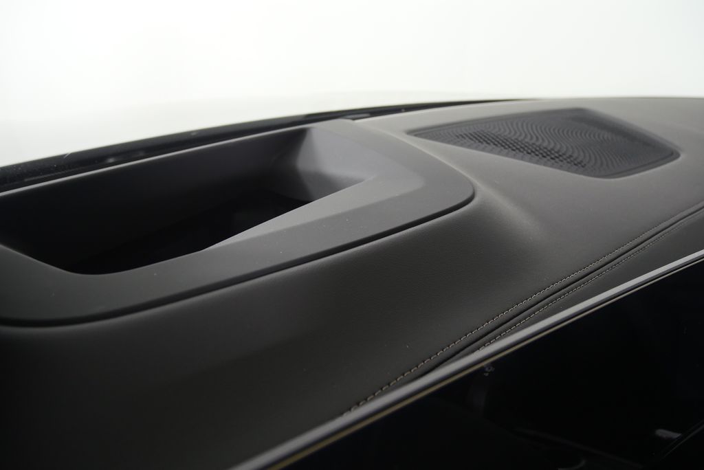 Thumbnail: 2026 BMW X5 - 18