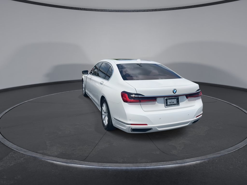 Thumbnail: 2022 BMW 7 Series - 7