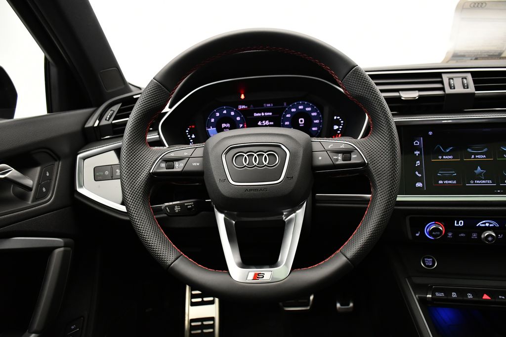 Thumbnail: 2025 Audi Q3 - 23