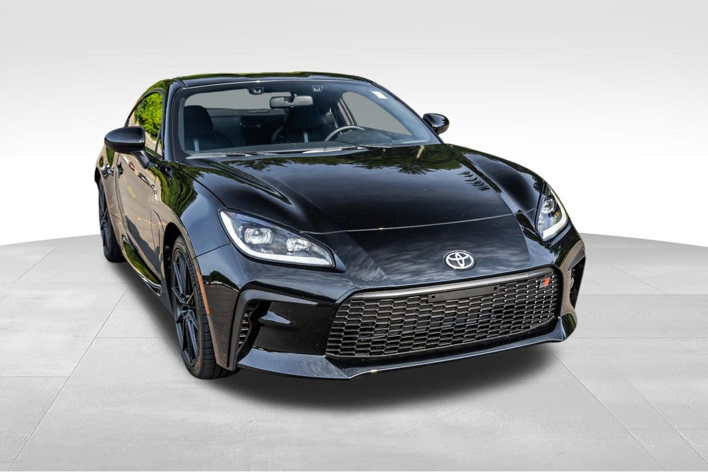 2025 Toyota GR86 Premium RWD