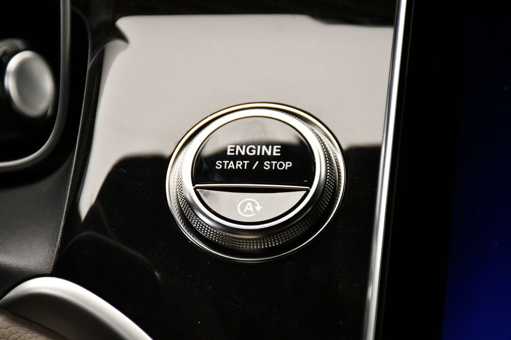 Thumbnail: 2026 Mercedes-Benz GLC - 27