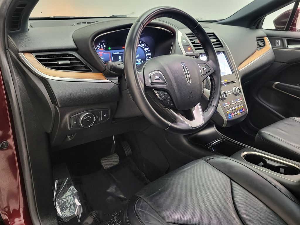 Thumbnail: 2019 Lincoln MKC - 26