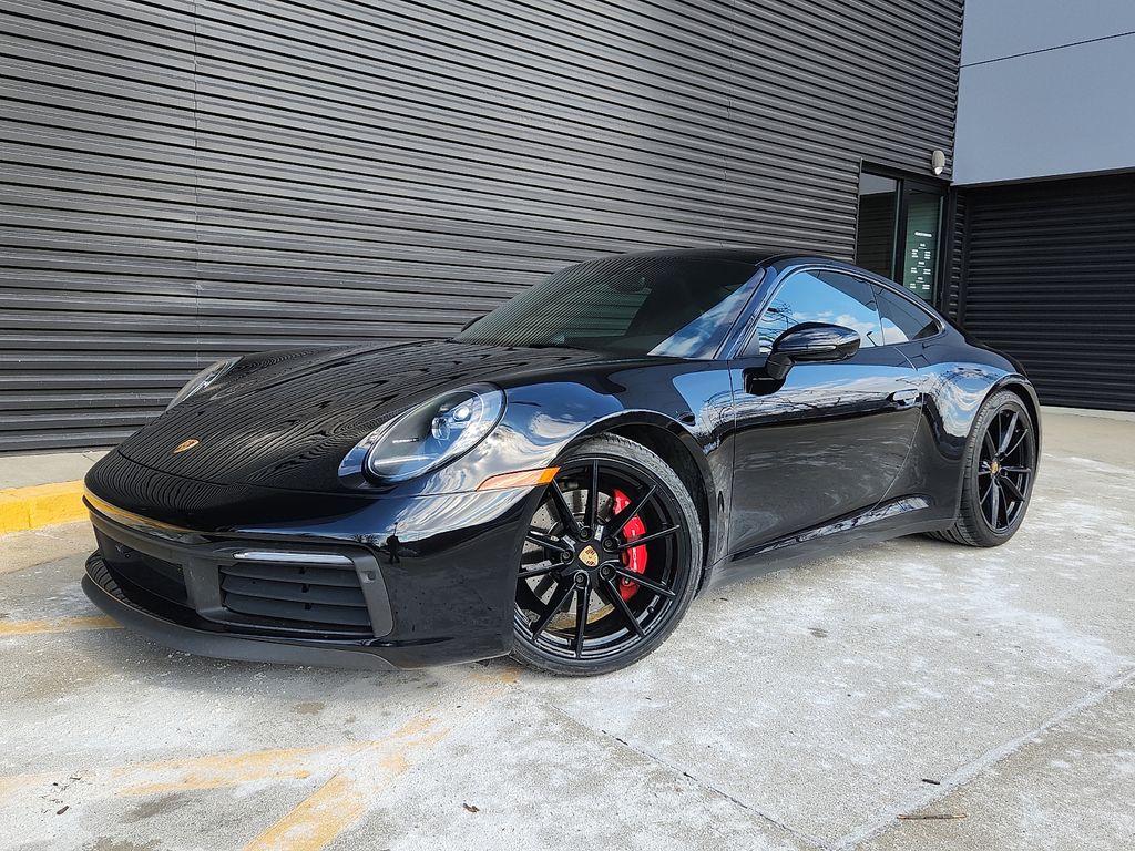 2023 Porsche 911 Carrera S Coupe RWD