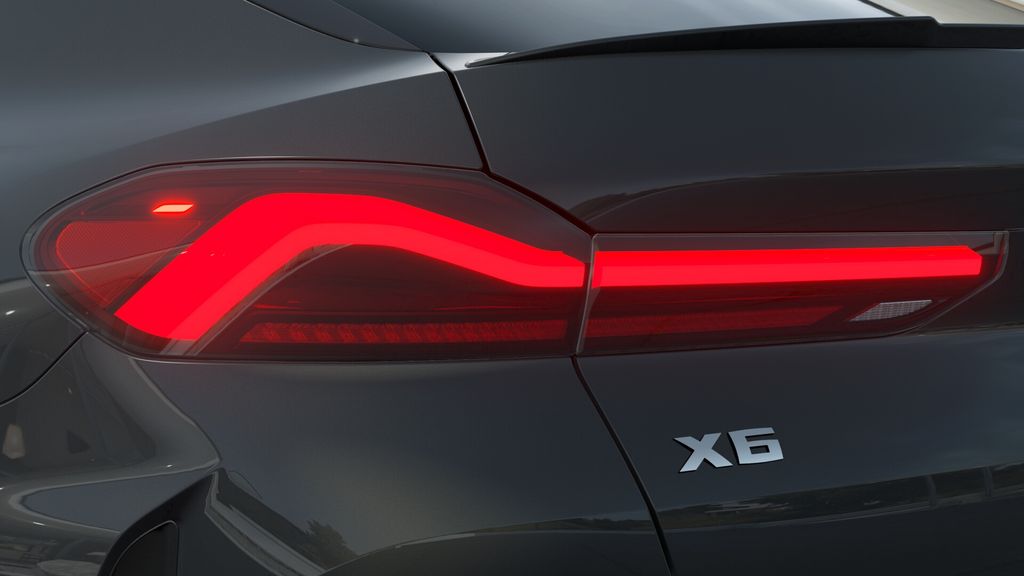 Thumbnail: 2027 BMW X6 - 32