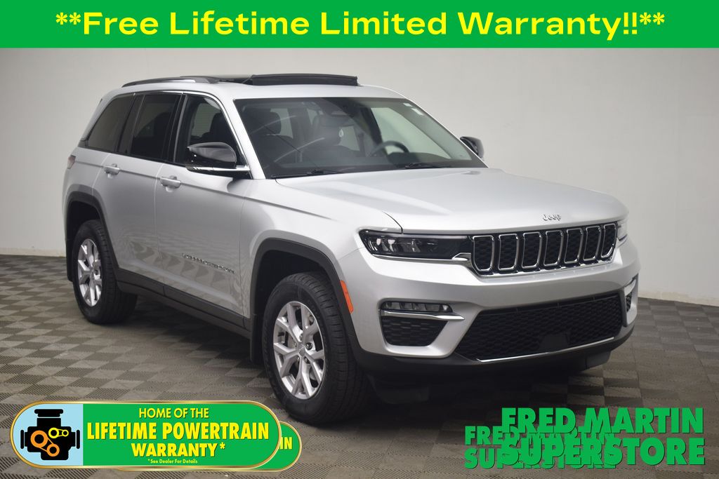 used 2022 Jeep Grand Cherokee car, priced at $29,400