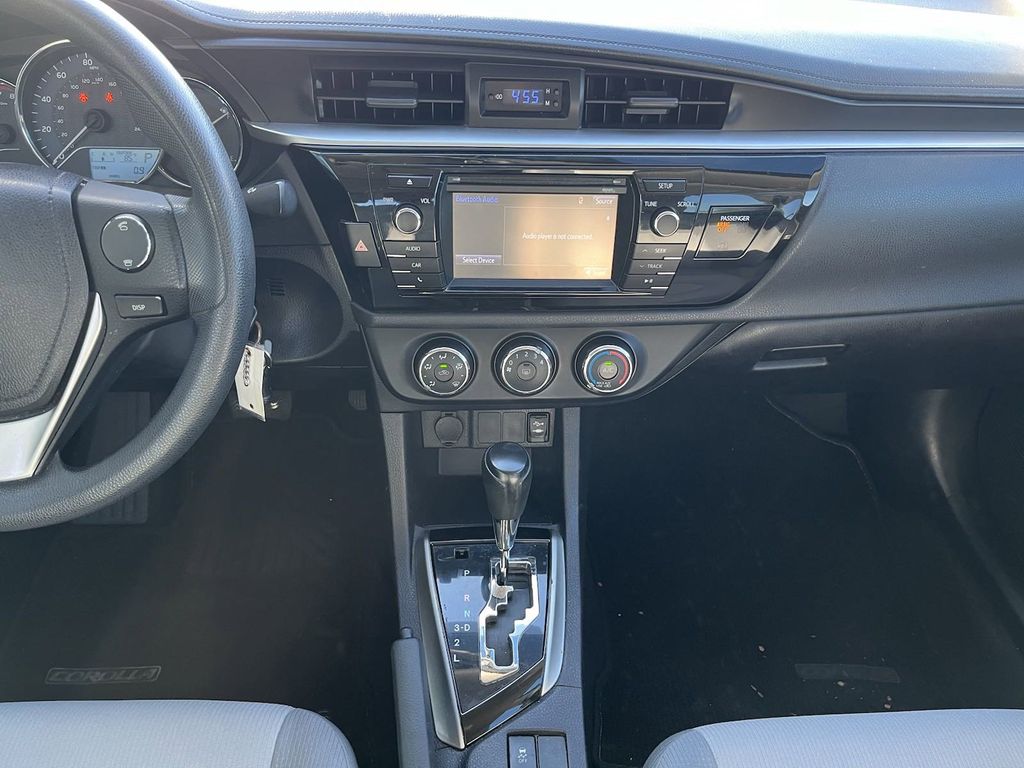 2014 Toyota Corolla L 15