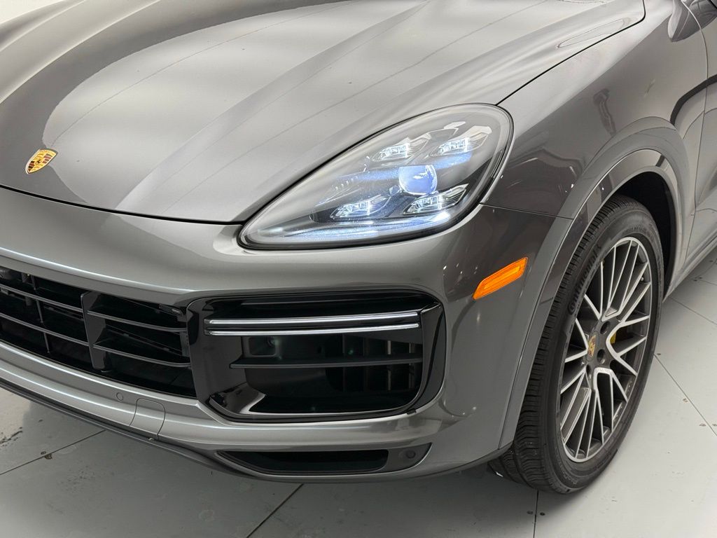 2021 Porsche Cayenne Turbo 30
