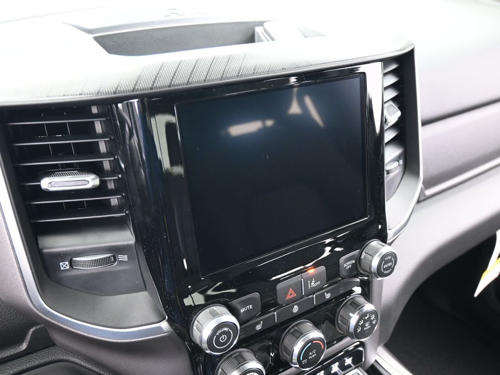 New 2026 Diamond Black Crystal Pearlcoat Ram Big Horn/Lone Star image 21