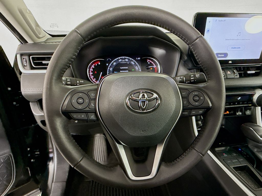 Thumbnail: 2023 Toyota RAV4 - 11