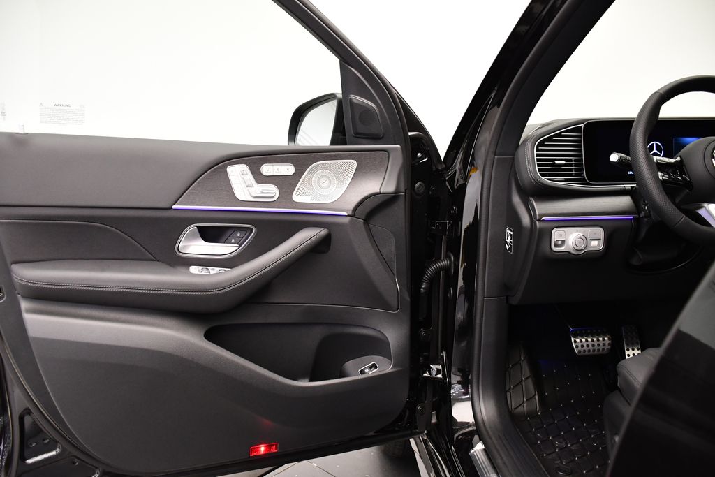 Thumbnail: 2025 Mercedes-Benz GLS - 31