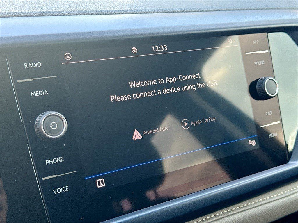 New 2024 Black Pearl Volkswagen 1.5T SE image 13