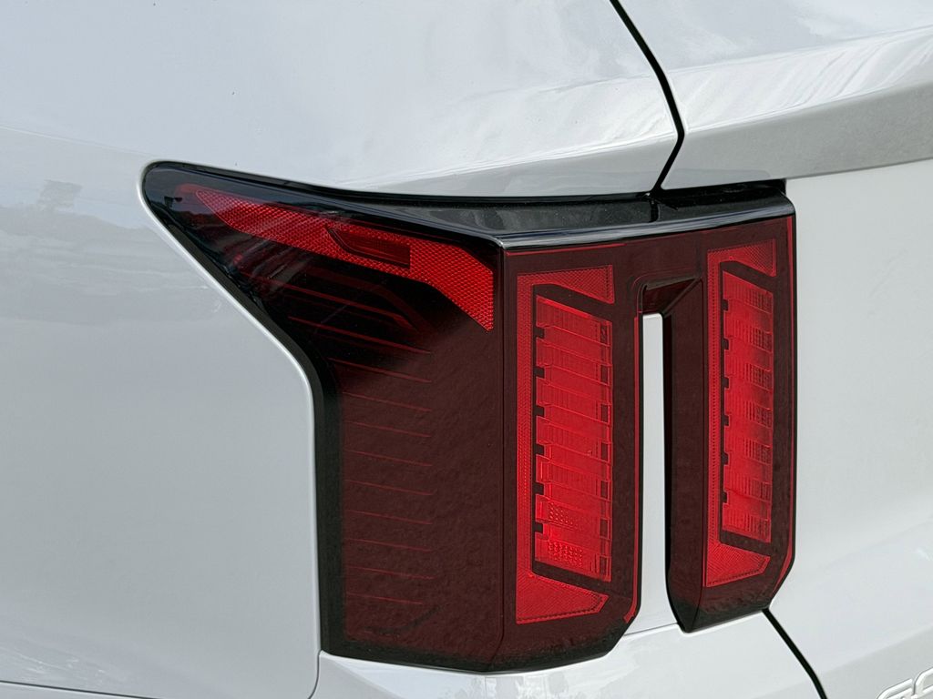 new 2026 Kia Sorento car, priced at $33,591