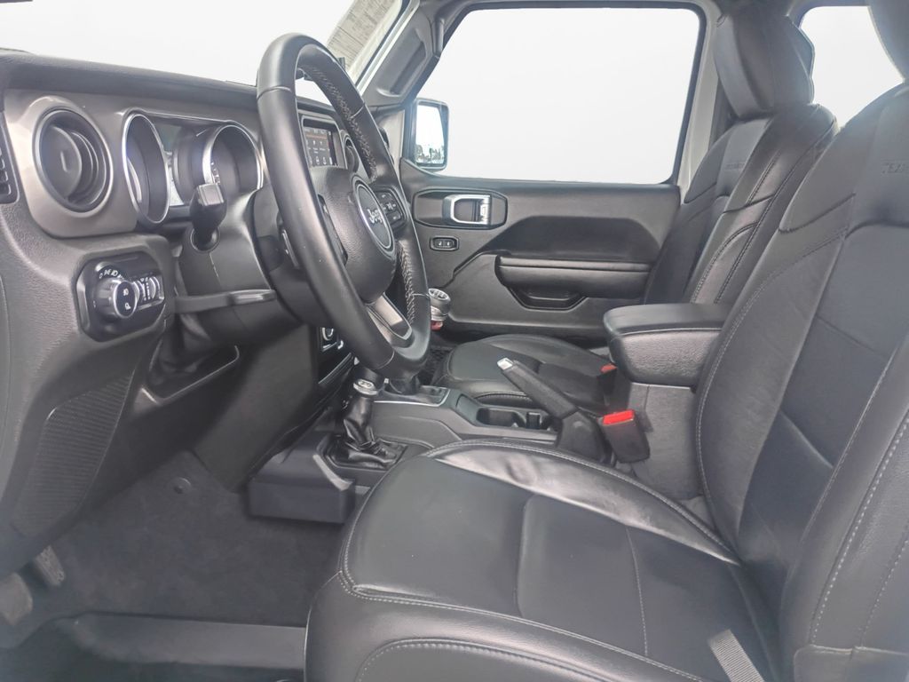 Used Car 2021 Jeep Gladiator  Sport For Sale Under $25,000 In Austin, Texas