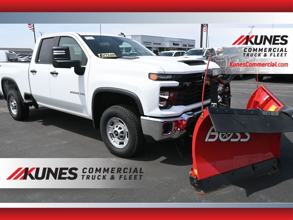 Summit White 2025 Chevrolet Silverado 2500HD Pickup Truck Four-Wheel Drive Automatic