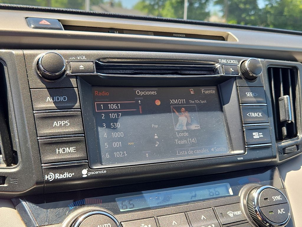 2015 Toyota RAV4