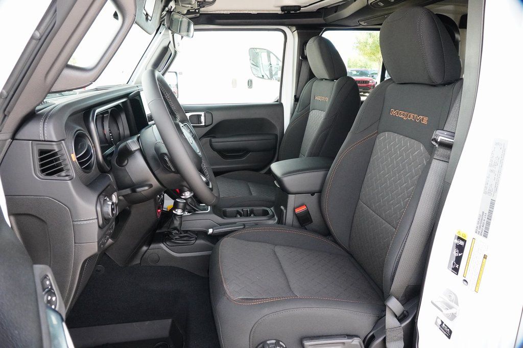 New Car 2025 Jeep Gladiator  Mojave For Sale Under $50,000 In Weatherford, Texas