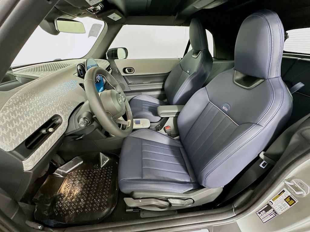 Thumbnail: 2025 MINI Cooper Convertible - 16