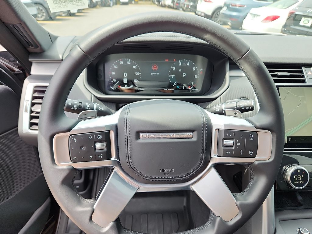 Thumbnail: 2026 Land Rover Discovery - 20