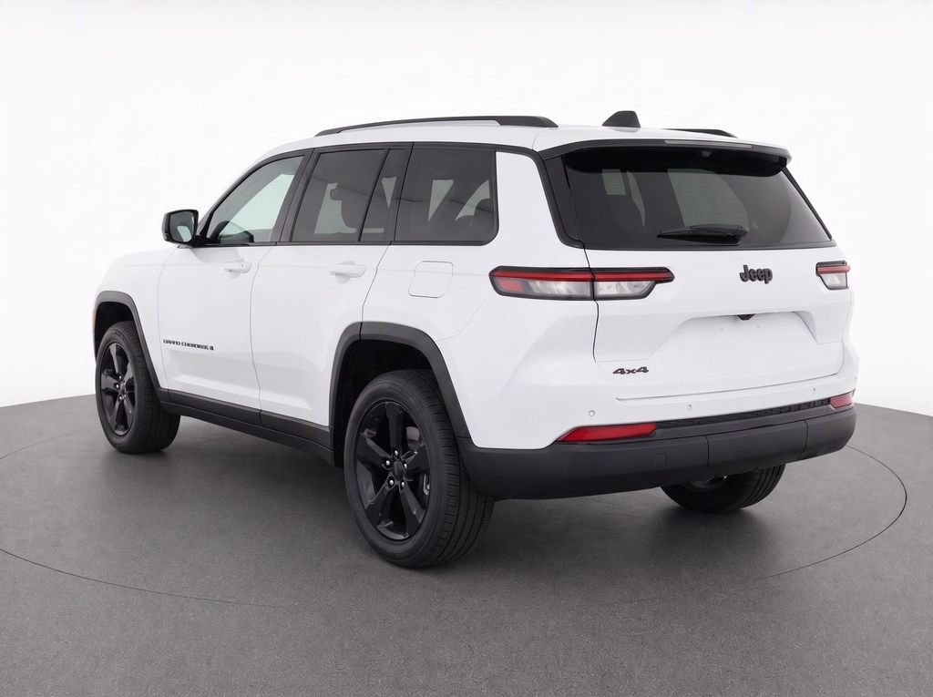 2023 Jeep Grand Cherokee L Altitude White at South Hills CDJR