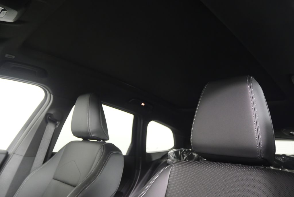 Thumbnail: 2026 BMW X1 - 11