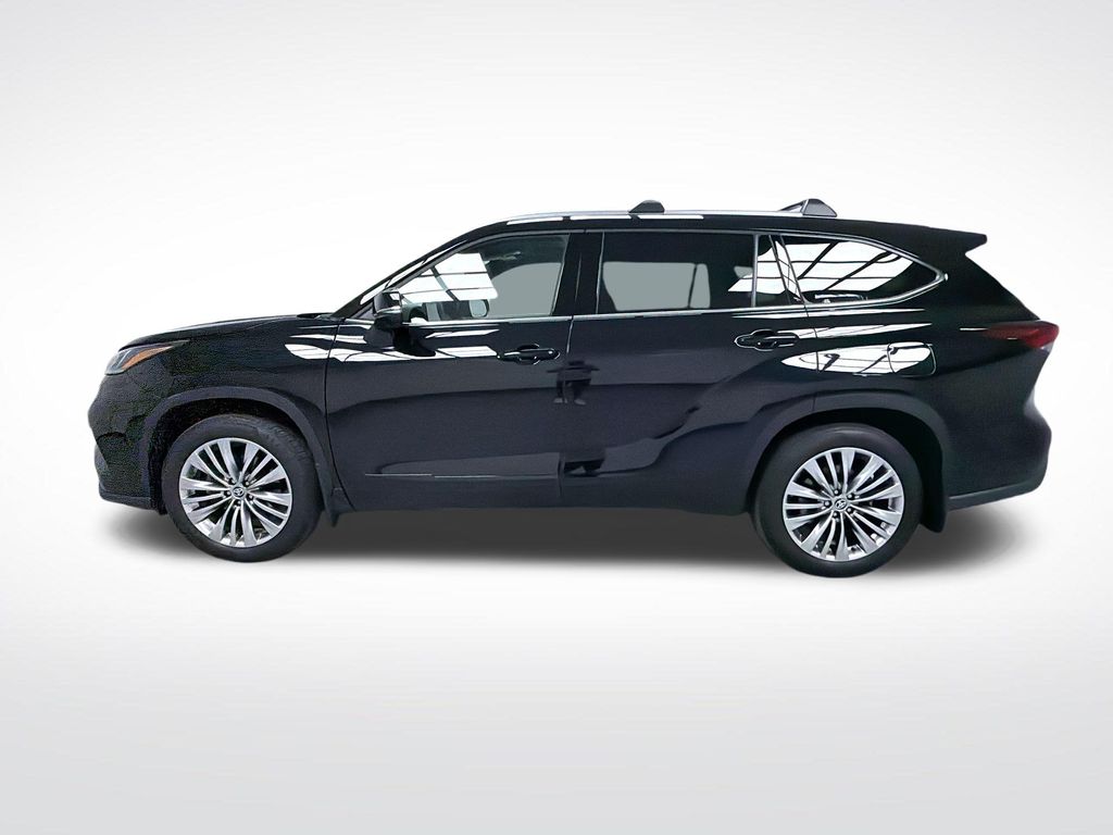 New 2026 Toyota Highlander SUV