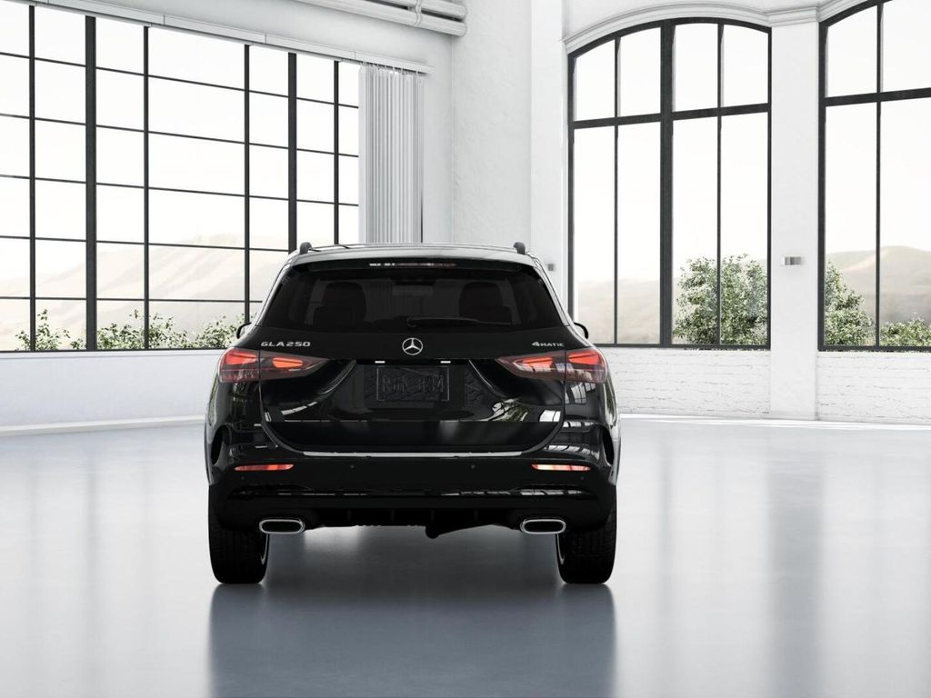 Thumbnail: 2026 Mercedes-Benz GLA - 25