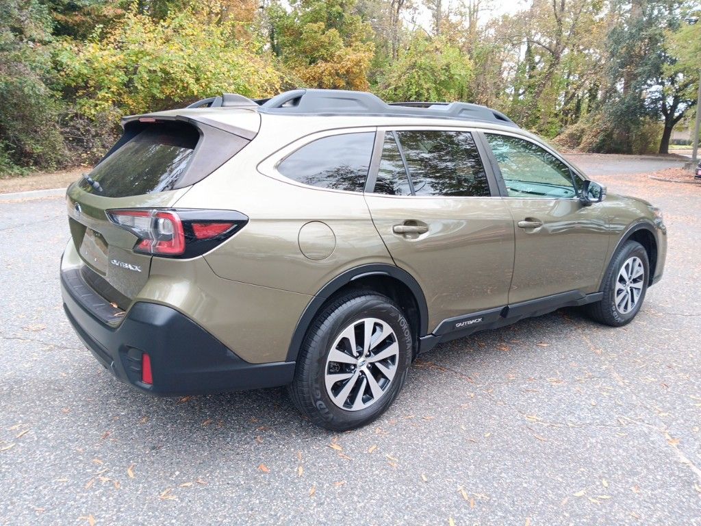 2021 Subaru Outback Premium 10