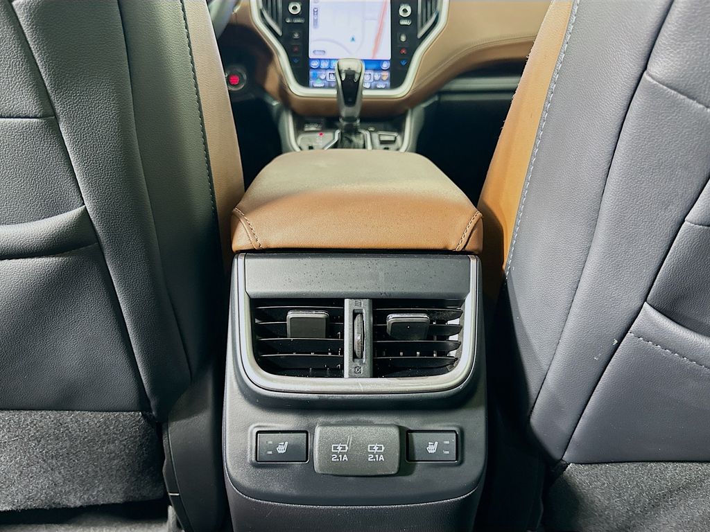 2021 Subaru Outback Touring 27