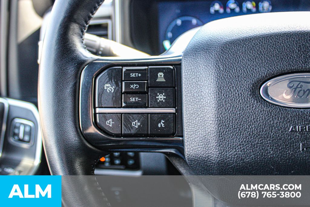 Used 2025 Black Ford Platinum image 24