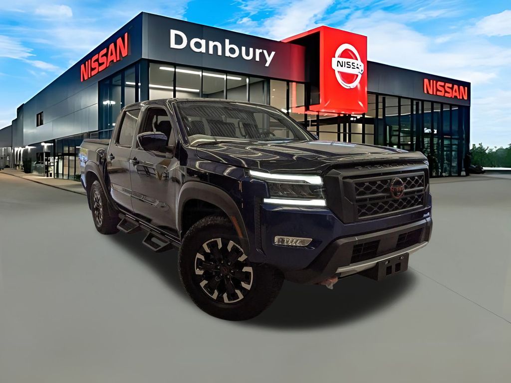 2023 Nissan Frontier PRO-4X's photo