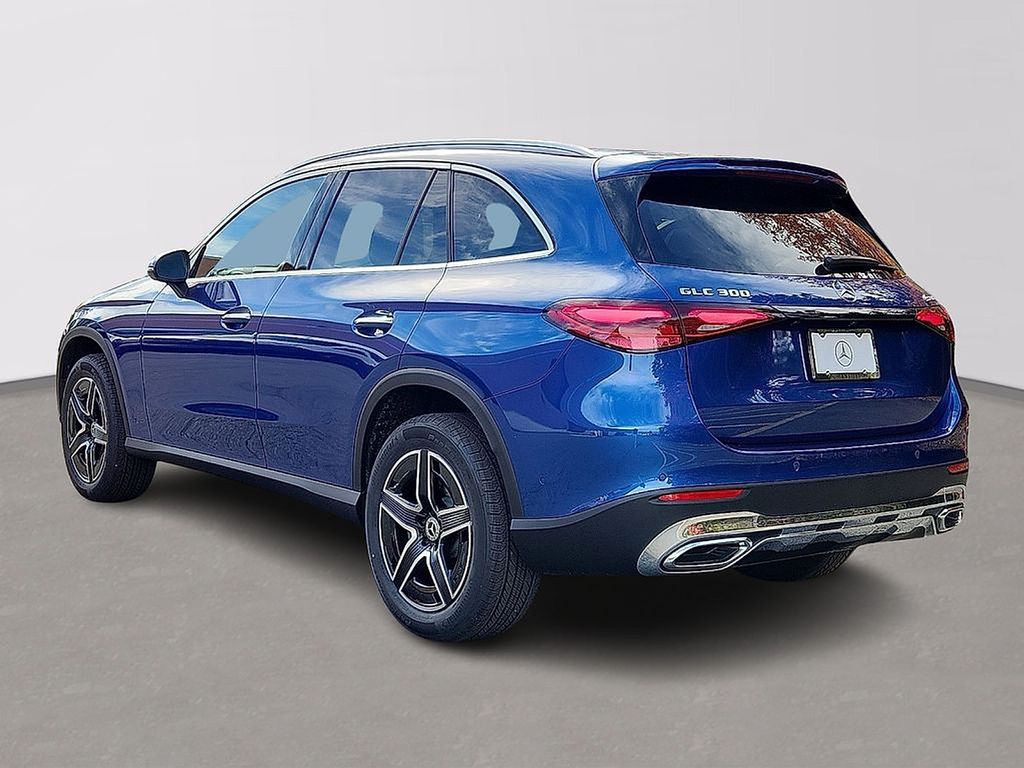 Thumbnail: 2026 Mercedes-Benz GLC - 4