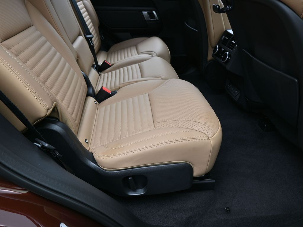 2026 Land Rover Discovery Gemini Edition - Photo 44