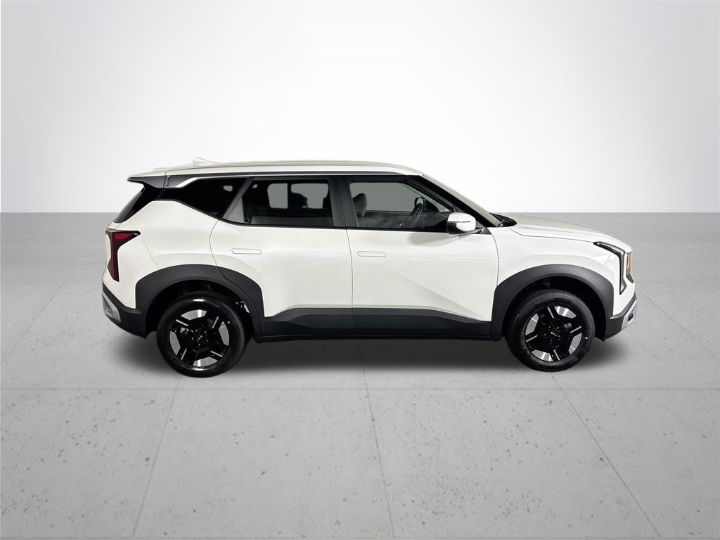 2027 Kia Seltos LX