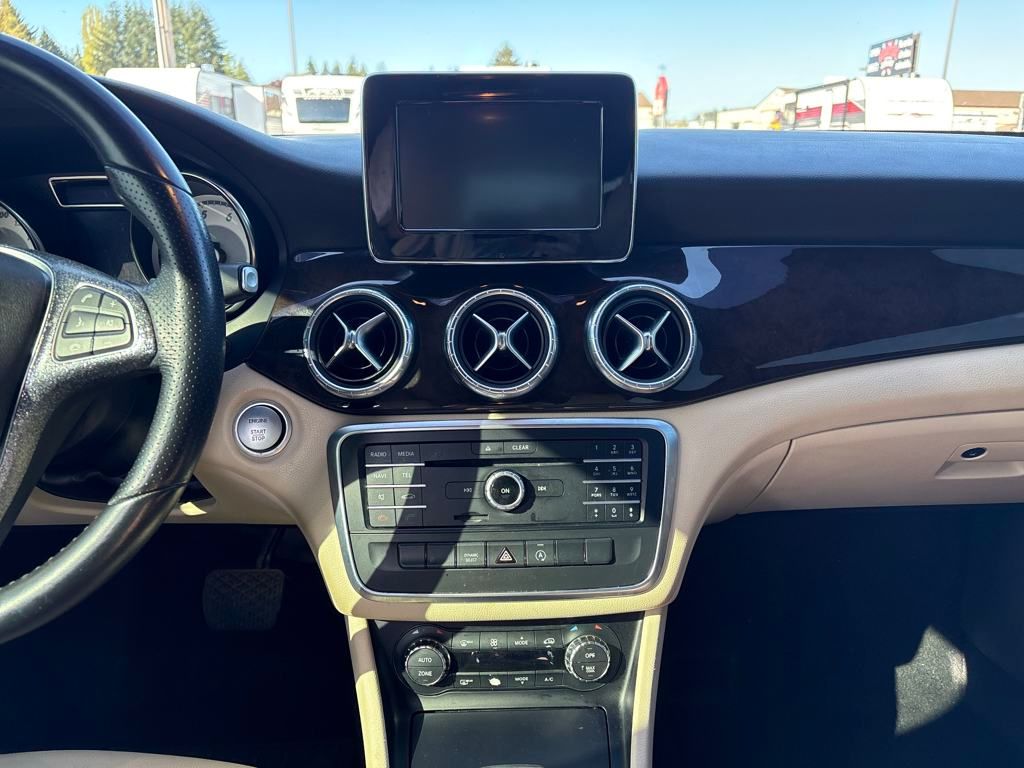 2016 Cirrus White Mercedes-Benz CLA CLA 250 FWD Sedan