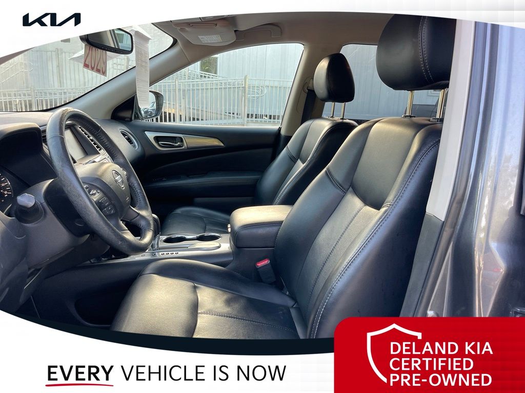 2019 Nissan Pathfinder SL - Photo 10