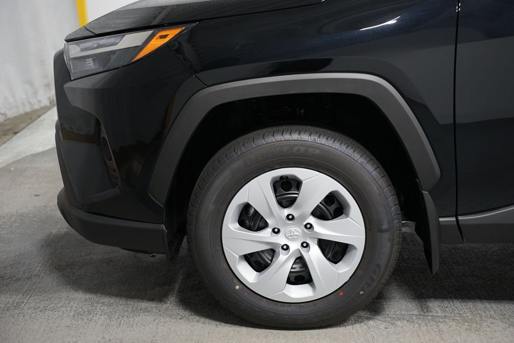 Thumbnail: 2025 Toyota RAV4 - 5