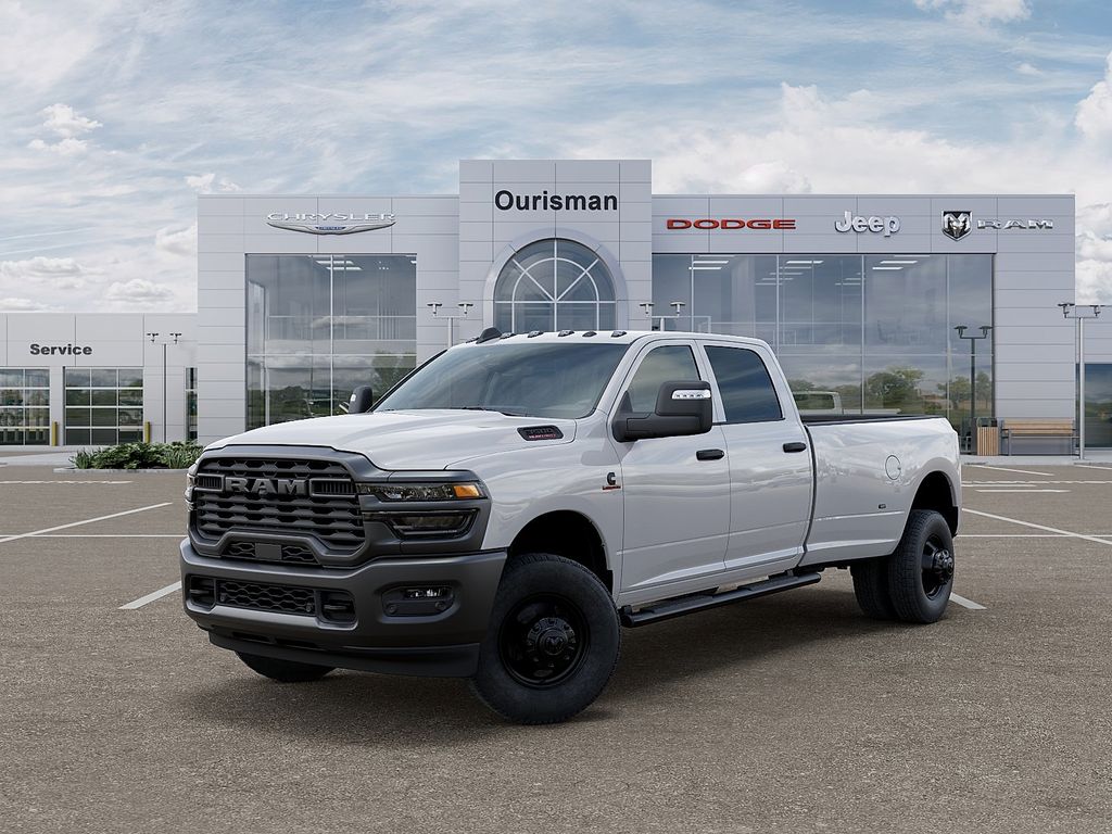 2025 RAM 3500 Tradesman Crew Cab LB DRW 4WD
