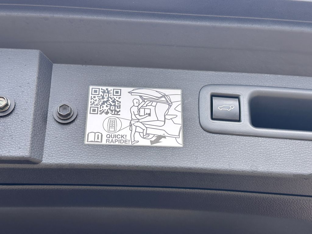 2024 Toyota Highlander Platinum - Photo 8