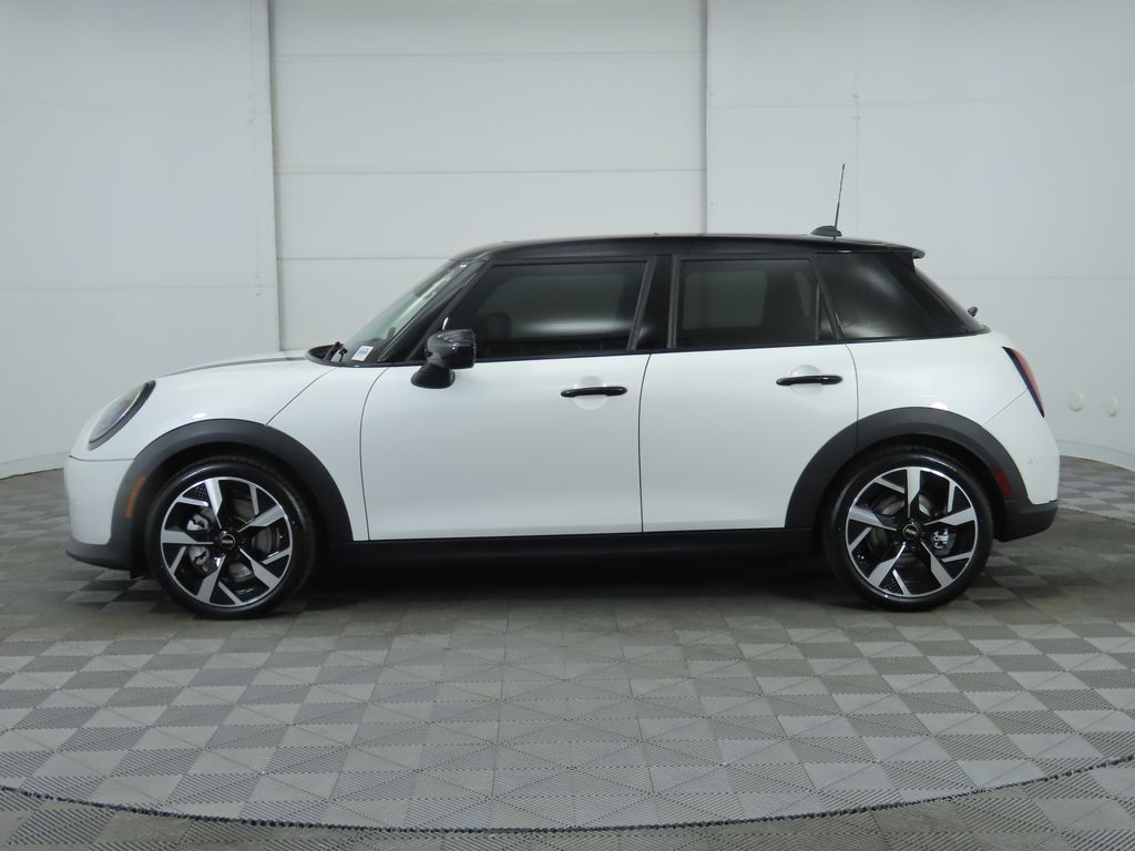 2025 MINI Cooper S 8
