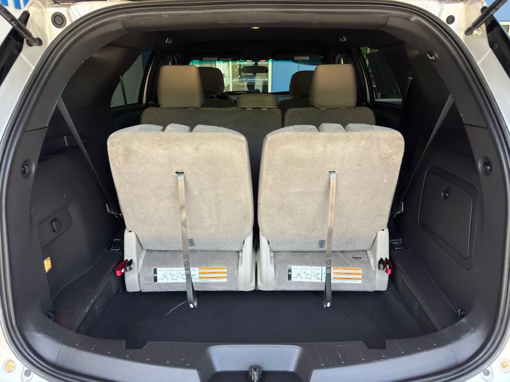 2015 Ford Explorer Base - 11
