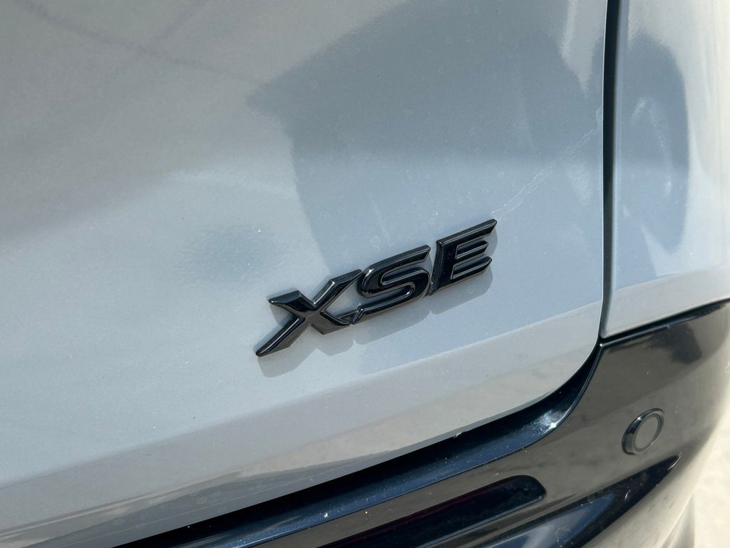 Used 2025 Toyota Sienna Van