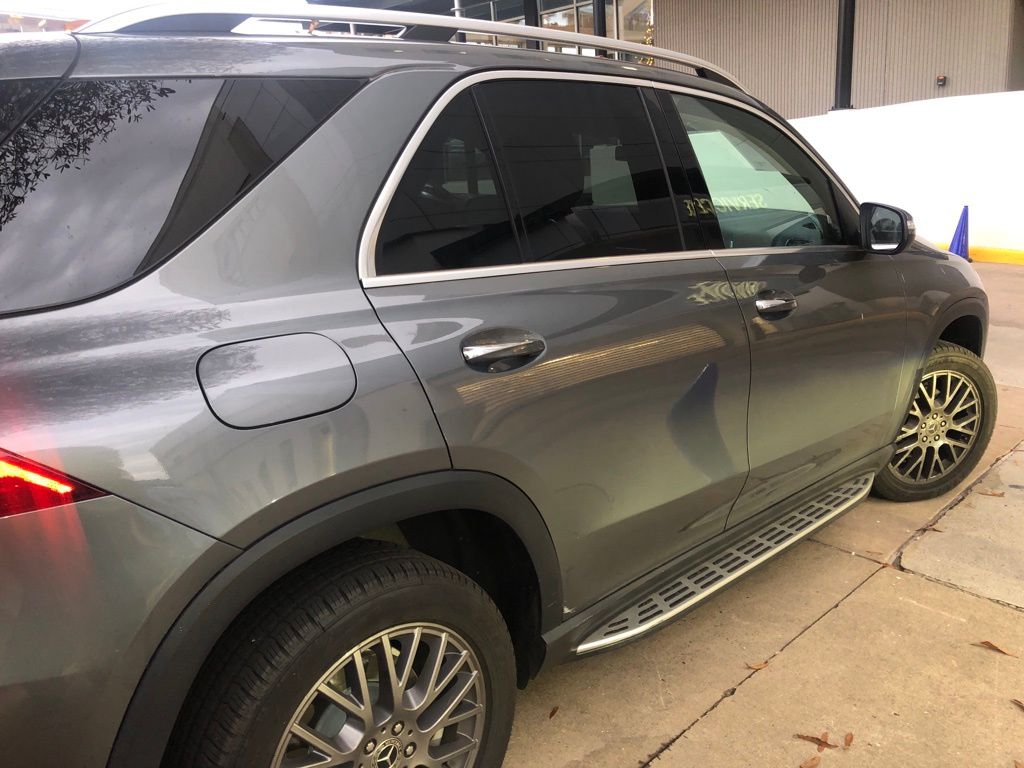 Thumbnail: 2022 Mercedes-Benz GLE - 4