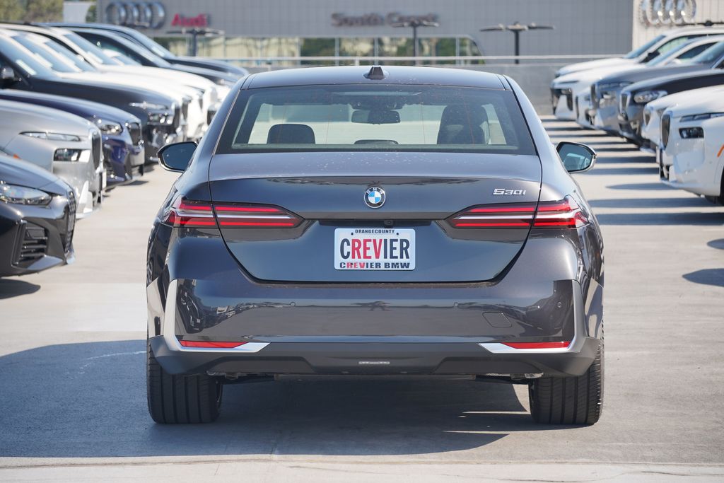 2024 BMW 5 Series 530i 6