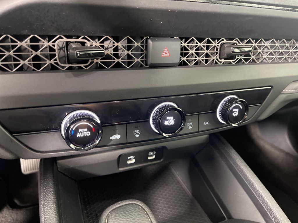 Thumbnail: 2023 Honda Accord - 25