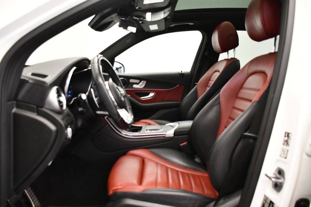 Thumbnail: 2022 Mercedes-Benz GLC - 5
