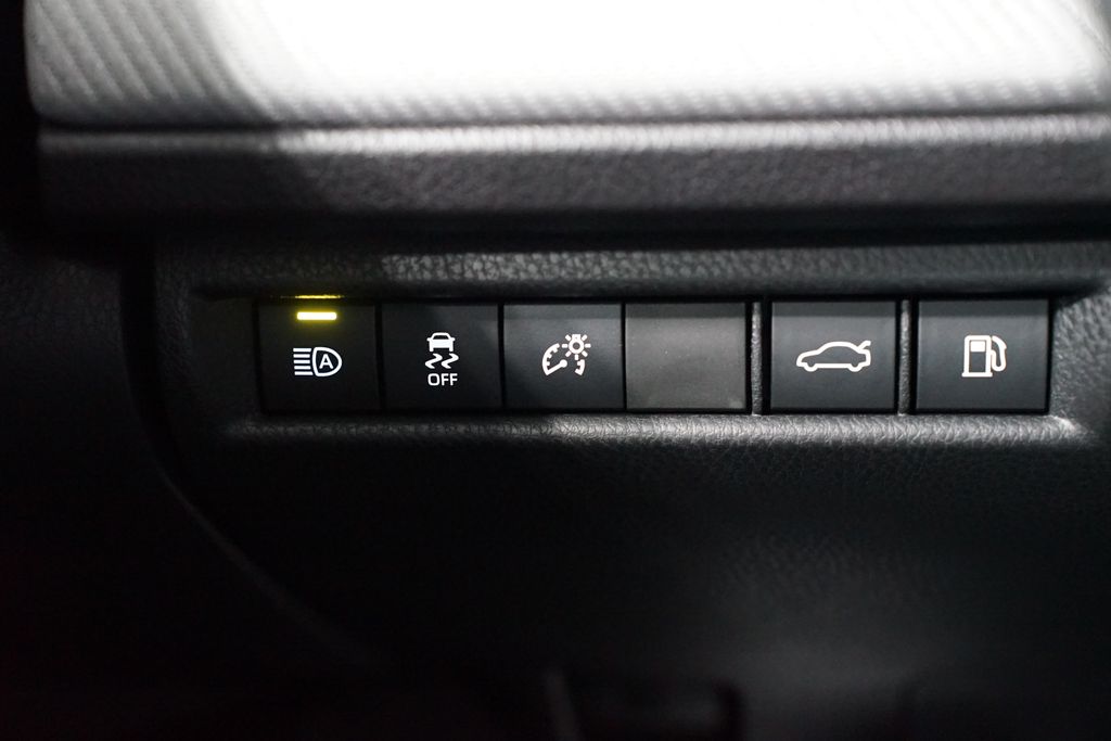 Thumbnail: 2026 Toyota Camry - 25