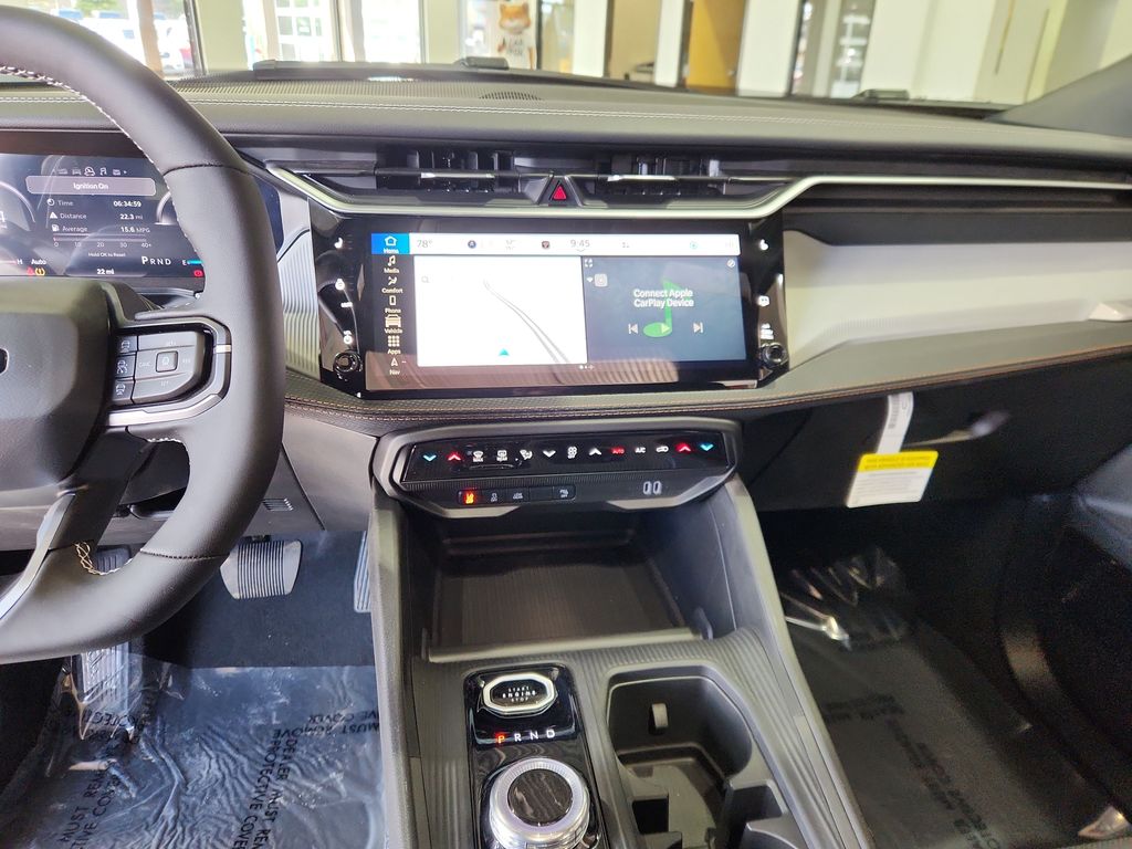 2026 Jeep Cherokee Limited - Photo 17