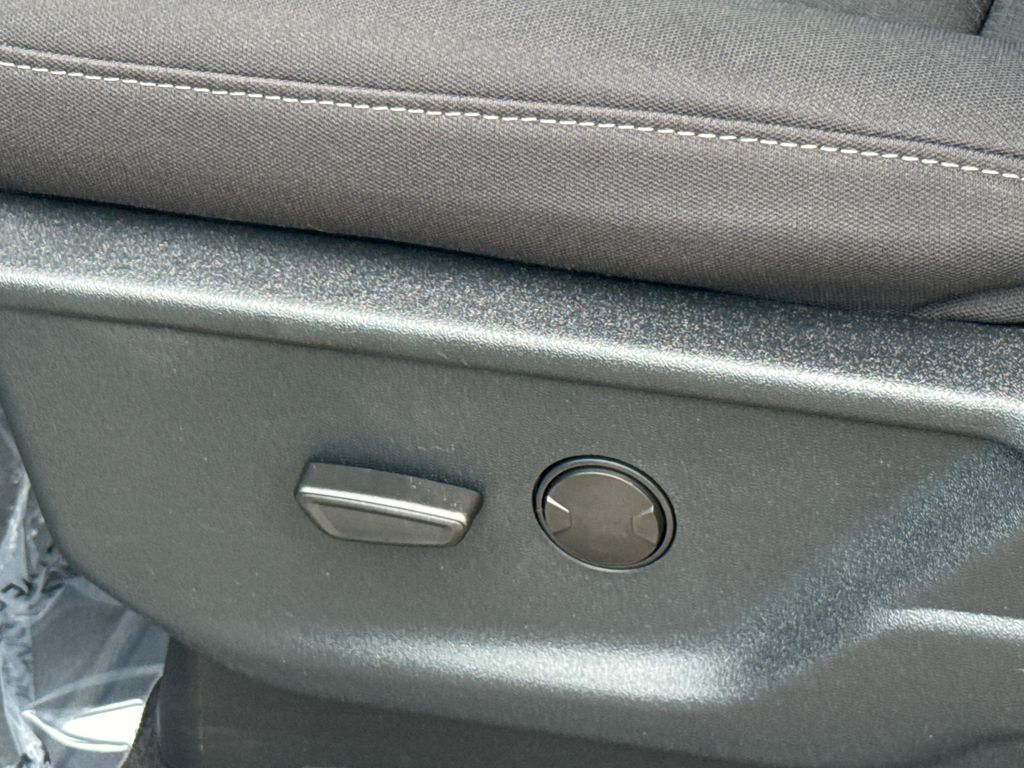 Used 2026 White Ford XLT image 24